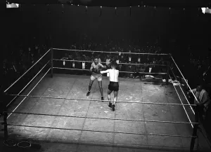 Boxing Jim Higgins V Pete Herman at Holland Park July 1921