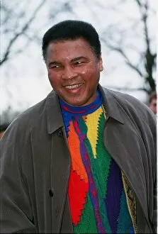 Images Dated 17th February 1999: Boxing legend Muhammad Ali February 1999 in Brixton, London His visit was in support of