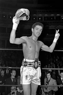 Boxing Sollas v. Revie: Vernon Sollas won last nights European Boxing Championship when