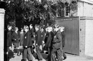 00500 Prints: Boys arriving at Barrs Hill School in Coventry for the first time since it changed