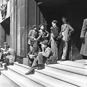 Students Prints: Boys of the Quintin School 309 Regent Street have their chemistry classes at the London
