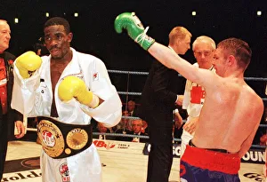 Brian Carr waves to crowds after fight June 1999 Cassius Baloyi forced Brian to