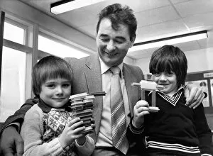Images Dated 23rd November 1981: Brian Clough with Jamie Renwick, right, and Michael Hepburn at Longbenton Church of