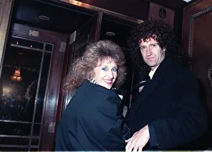 Brian May guitarist Anita Dobson actress Feb 90 TV prog Eastenders cast dinner
