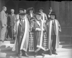 University Prints: Bristol dockers leader and Labour politician Ernest Bevin with Bristol University