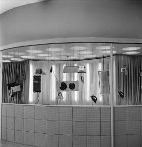 01159 Prints: Britain Can Make It'exhibition at the Victoria and Albert Museum, London