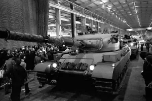 00498 Prints: Britains Chief of the Defence Staff, Field Marshal Sir Edwin Bramall formally opened