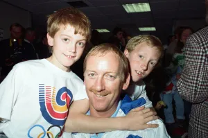 01305 Prints: Britains Olympians arrives at Heathrow airport following the Seoul Olympics