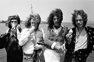 One of Britains top pop groups Slade are pictured on their way to visit the Statue