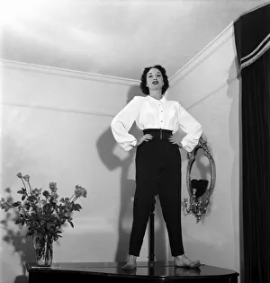 Living Room Prints: After Britains stage union equity had refused Yoland Dolan a permit for her to play