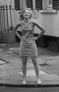 British actress Barbara Ferris who played barmaid Nona Williams in the television