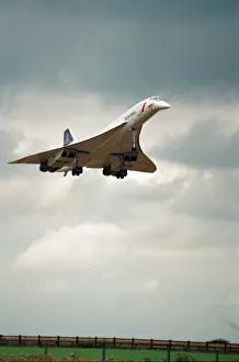 01516 Prints: British Airways Concorde G-BOAF seen here on final approach to Newcastle Airport 24th
