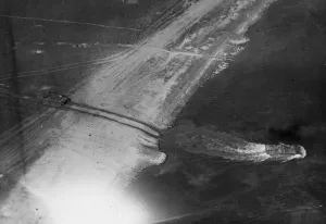 01452 Prints: British amphibious tanks leave the west bank of the Lower Rhine heading eastwards