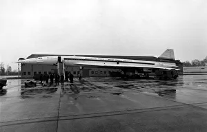 00347 Prints: The British assembled Concorde 002 arrived at Heathrow Airport after completing a 45