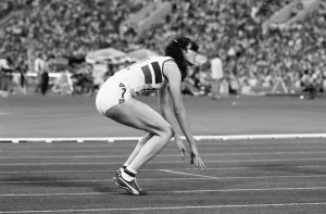 Dejection Prints: British athlete Kathy Smallwood dejected after failing to win in the Women
