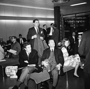 Aeroplane Prints: British Eagle Liquidation. (Picture) Passengers for the last flight