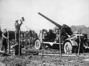 Artillery Prints: British Expeditionary Force troops somewhere in Northern France near the beginning of