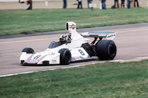00198 Prints: British Grand Prix Silverstone July 1975 Motor racing 70s Carlos Pace in