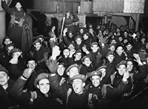 British infantry on leave arrive at a British park during the Second World War