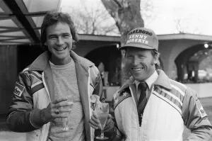 00964 Prints: British Motorcycle road racer Barry Sheene with American reigning World Champion Kenny