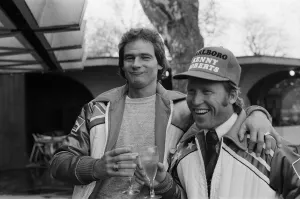 00964 Prints: British Motorcycle road racer Barry Sheene with American reigning World Champion Kenny