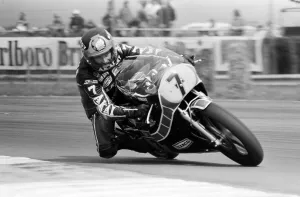 00964 Prints: British Motorcycle road racer Barry Sheene in practice at Silverstone ahead of