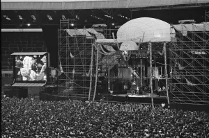 00542 Prints: British pop singer David Bowie performing on stage during his concert at Wembley as part
