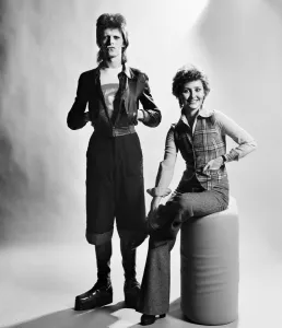 British pop singer David Bowie poses with Lulu in the Daily Mirror studio