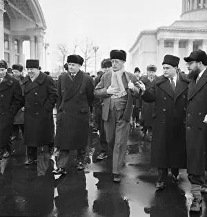 Meeting Prints: British Prime Minister Harold MacMillan (centre) seen here with Selwyn Lloyd (4th right