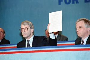 01390 Prints: British Prime Minister, John Major launches his Conservative party election manifesto