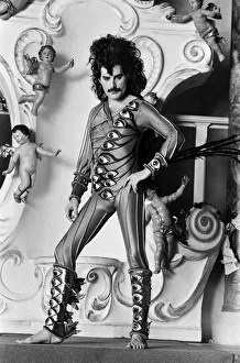 00849 Prints: British Rock group Queen making a video for their latest single