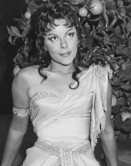 Stratford Prints: British stage and screen actress Dorothy Tutin first joined the Shakespeare Memorial