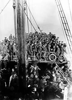 British troops cross the Channel aboard a troopship during World War One