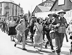 British Troops leaving for World War II from the United Kingdom. 19th June 1940