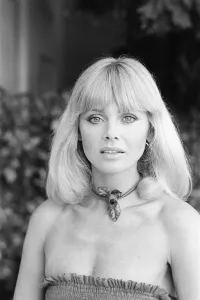 01093 Prints: Britt Ekland, Swedish actress, pictured at home in Beverly Hills, Los Angeles, California