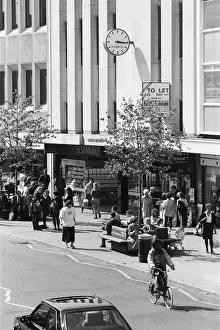 Broad Street is a main pedestrianised thoroughfare and the primary high street in
