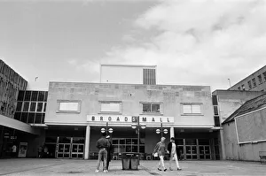 Broad Street Mall, an indoor shopping mall in central Reading. 4th May 1987