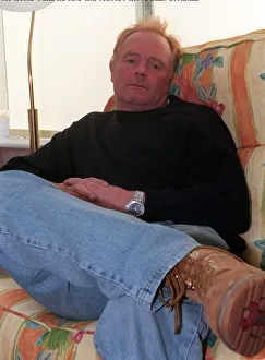 Bruce Jones actor who plays Les battersby August 1998 in television programme