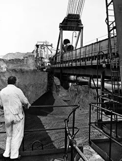The bucket wheel reclaimer, the duel purpose machine in the coal storage area at Aberthaw