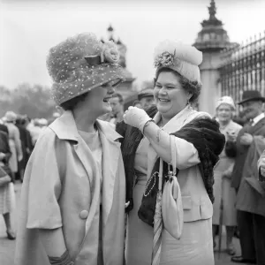 Buckingham Palace Garden Party: Visitors and passers by outside Buckingham Palace had a