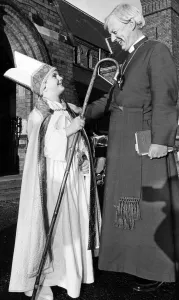 Bishop Prints: Budding Bishop impersonator Malcolm Wilks makes the acquaintance of the real-life Bishop