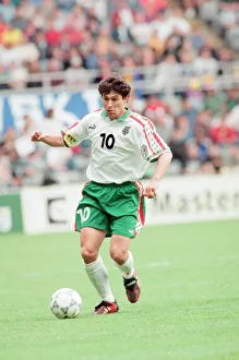 00949 Prints: Bulgaria 1-0 Romania, Euro 1996 Group B match at St James Park, Newcastle
