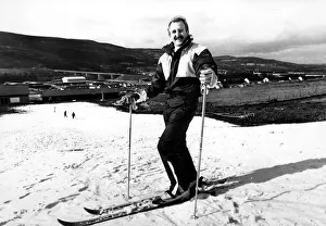 Slope Prints: Bulgarian instructor Ivan Vladev at the Snowtrail in Pentrebach