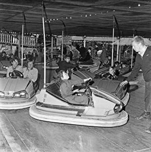 01515 Collection: Bumper cars at Silcocks Fair at Skelmersdale 17th May 1973
