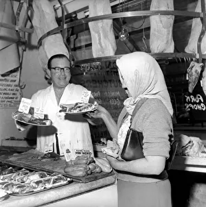 Customer Prints: Butcher William Barnard gives meat away to OAPs in Camden town