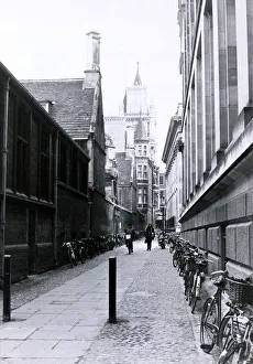 00203 Prints: Cambridge University students historic Senate House passage in the university city