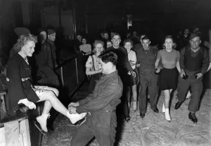 Canadian soldiers home-from-home Ice skating events. March 1941 P009212