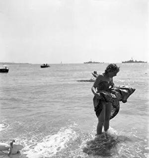 Cannes Prints: Cannes Film Festival 1953. Miss De La Mere a Vistor to the south of France resort of