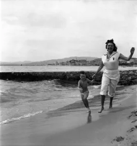 Cannes Film Festival 1953. Pat Taylor Musical comedy actress seen here on the beach