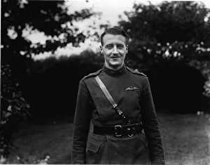 Capt William Leafe Robinson VC Captain William Leefe Robinson